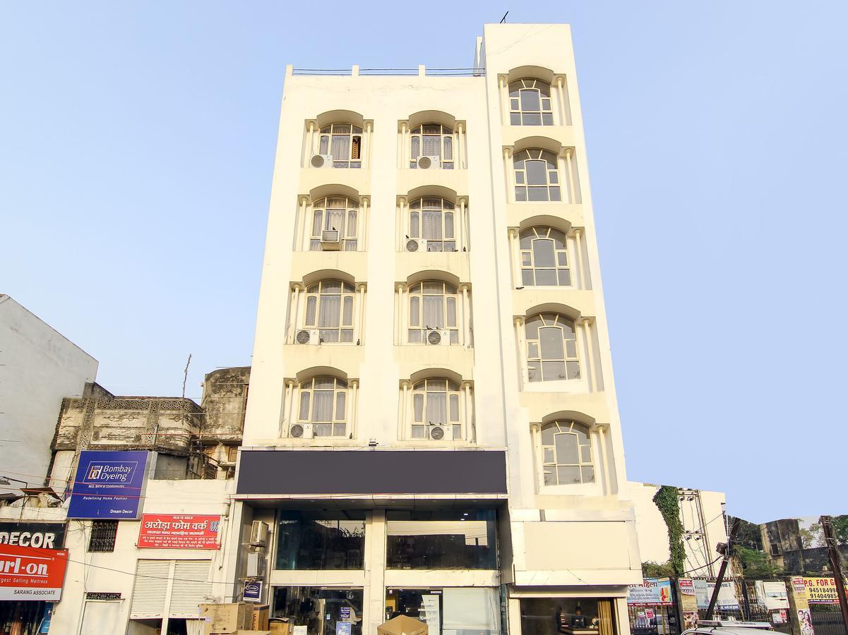 فاراناسي Oyo 14345 Hotel Panchsheel المظهر الخارجي الصورة
