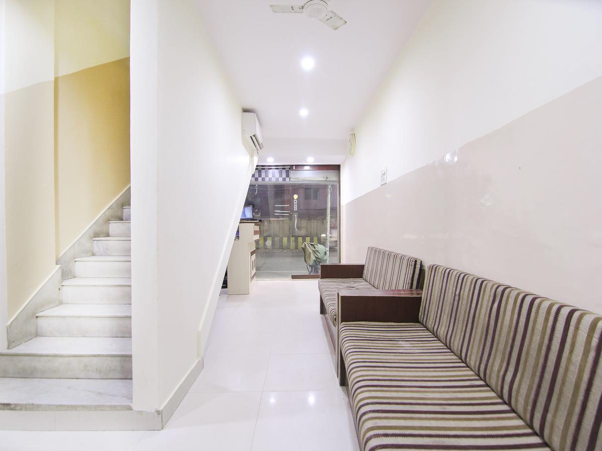 فاراناسي Oyo 14345 Hotel Panchsheel المظهر الخارجي الصورة