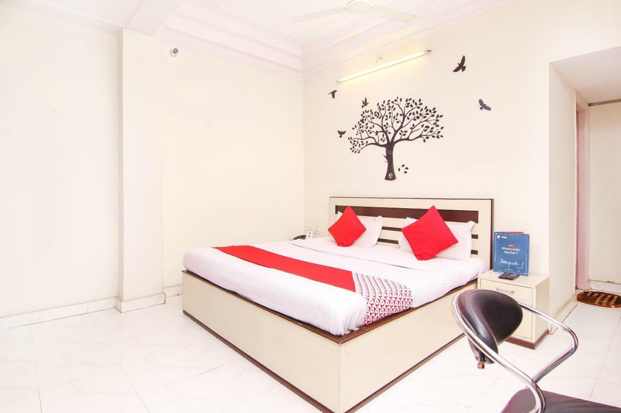 فاراناسي Oyo 14345 Hotel Panchsheel المظهر الخارجي الصورة