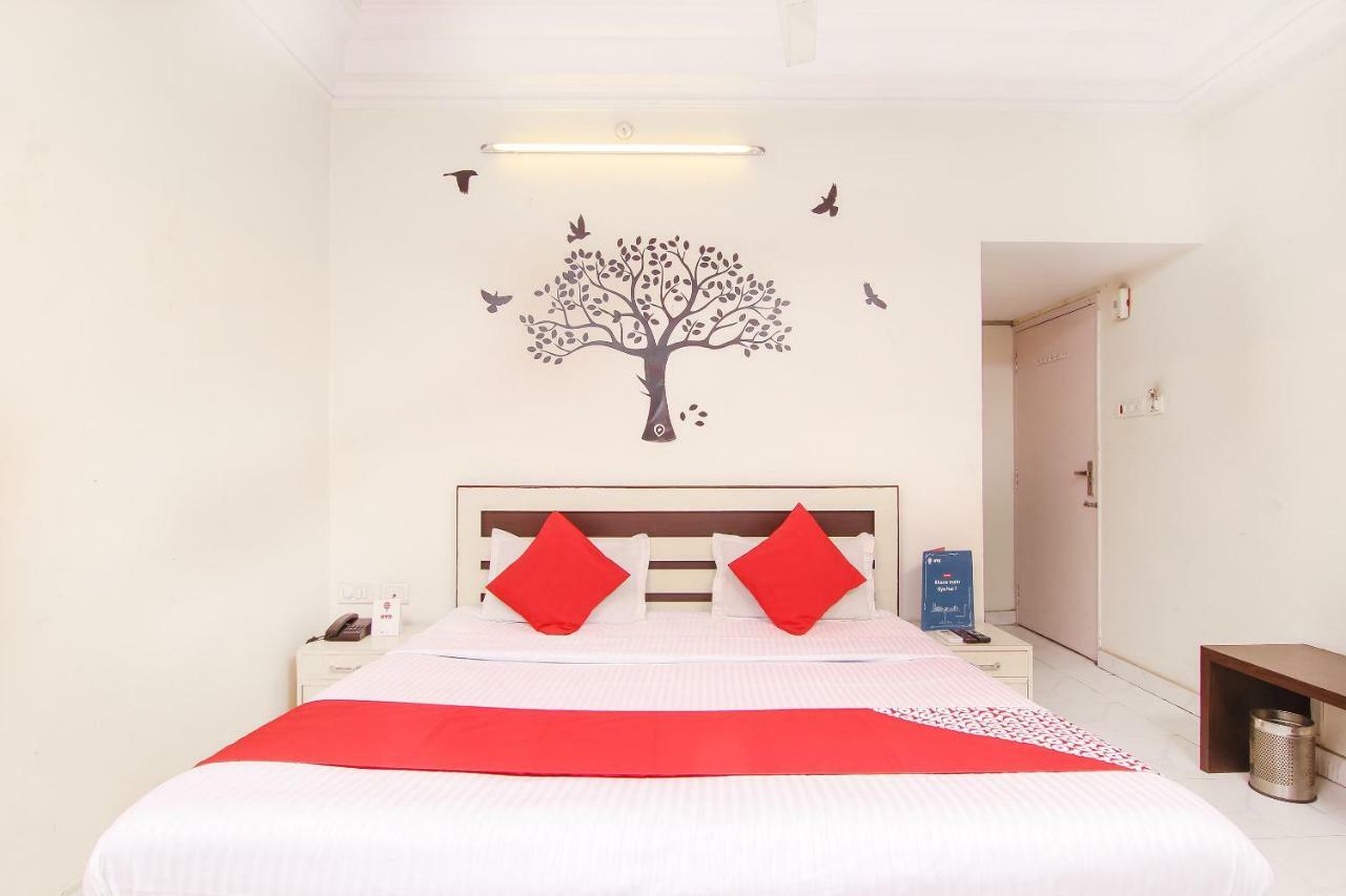 فاراناسي Oyo 14345 Hotel Panchsheel المظهر الخارجي الصورة