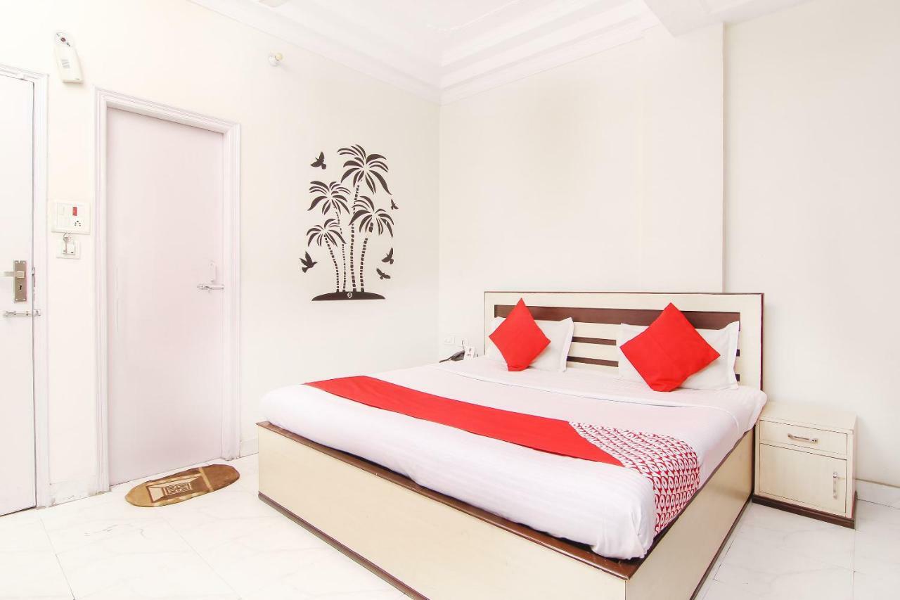 فاراناسي Oyo 14345 Hotel Panchsheel المظهر الخارجي الصورة