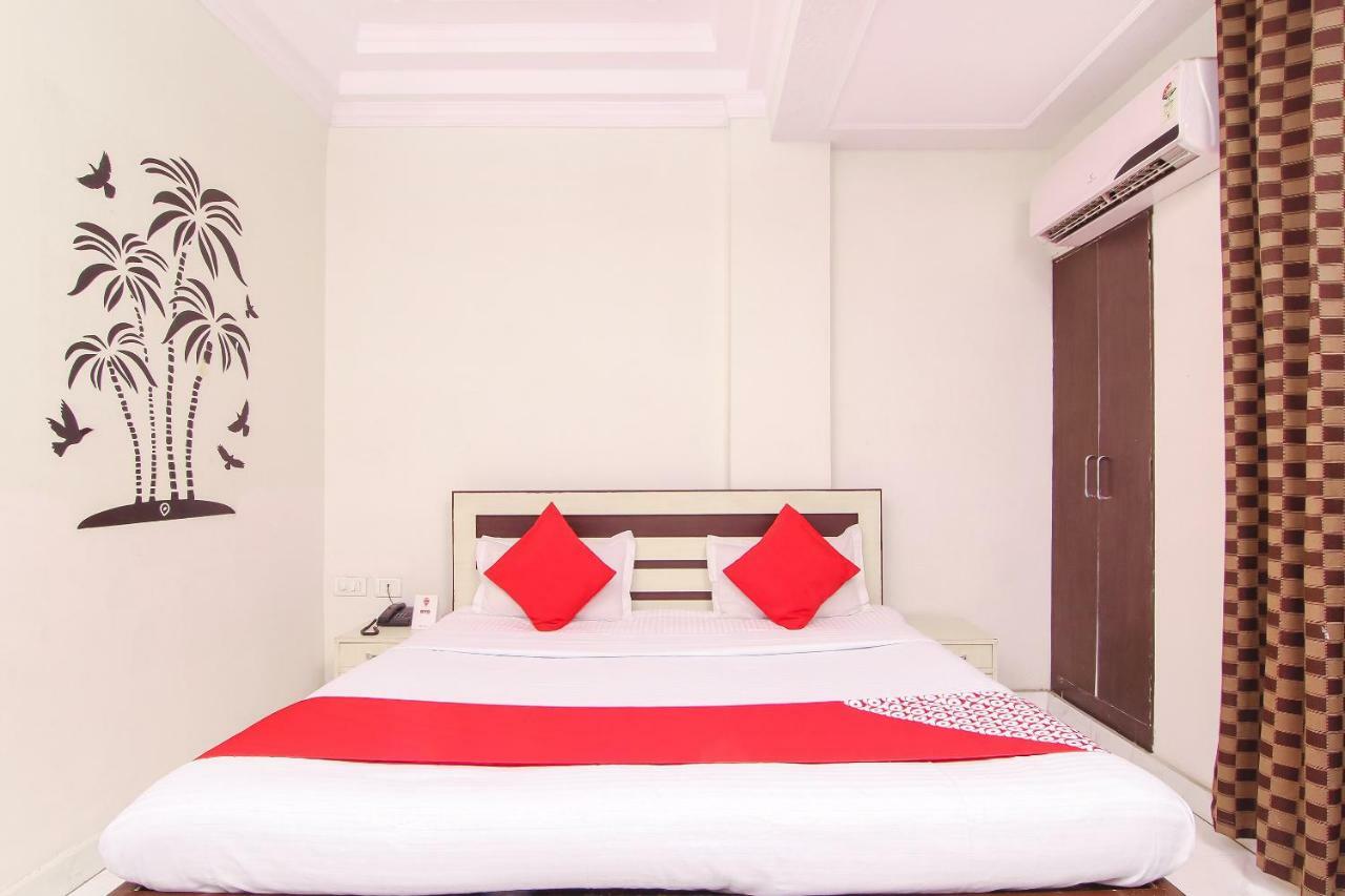 فاراناسي Oyo 14345 Hotel Panchsheel المظهر الخارجي الصورة